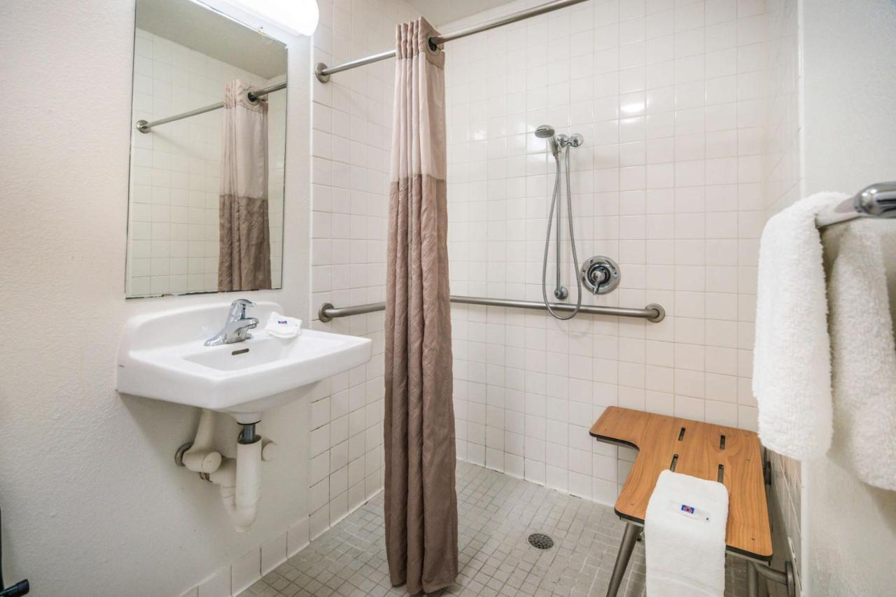 Motel 6-Irving, Tx - Dallas Exteriör bild
